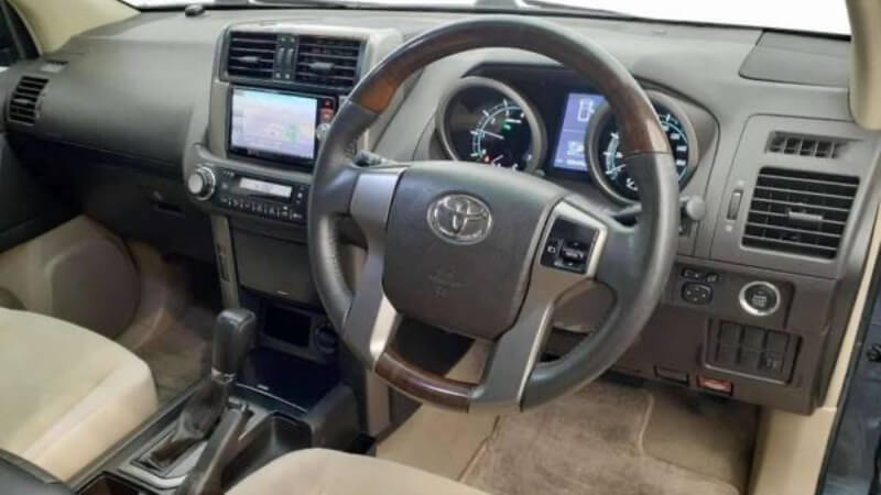 toyota-land-cruiser-prado-car-guide-from-2009-to-now-review-price